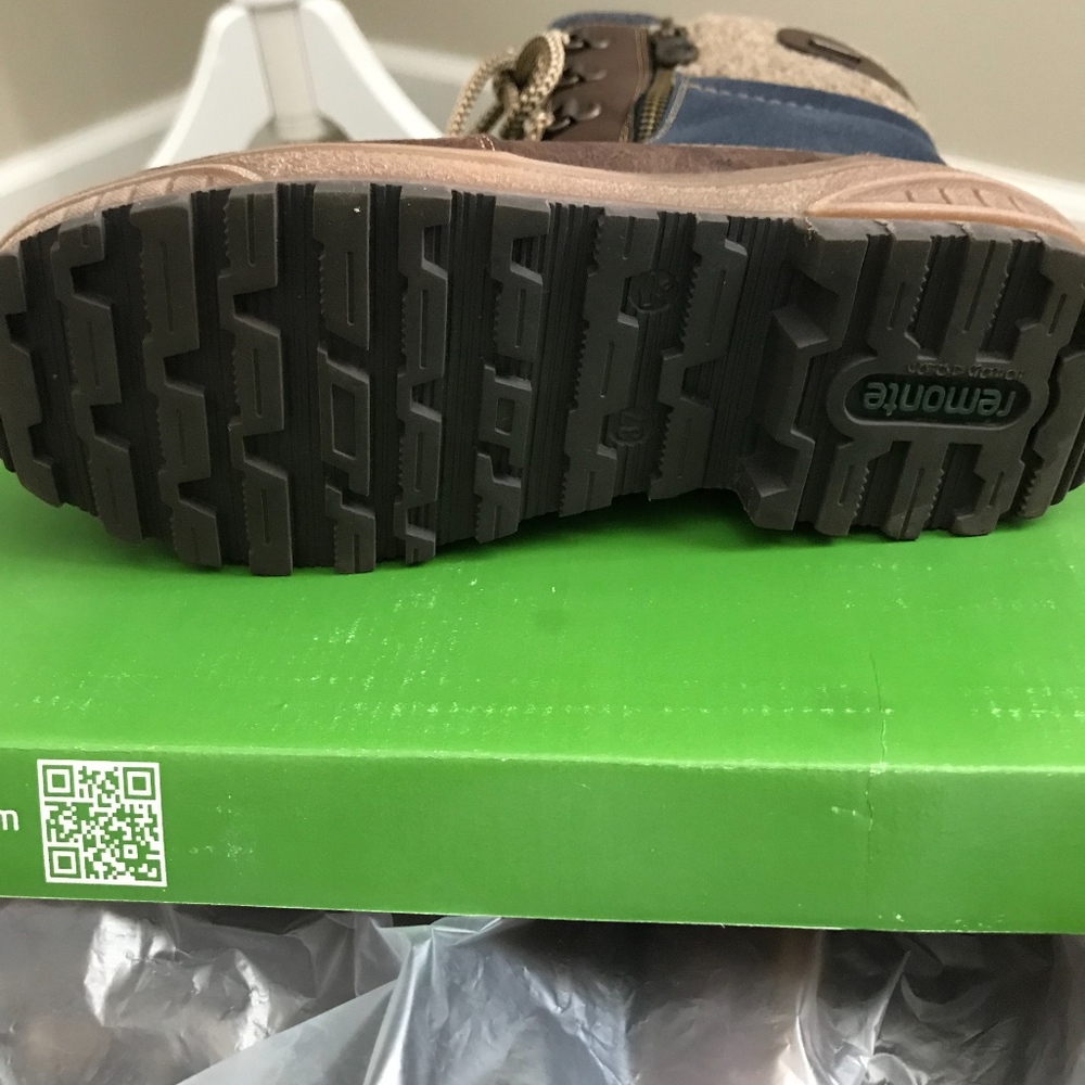 NWT Remonte Boots - Picture 2 of 3